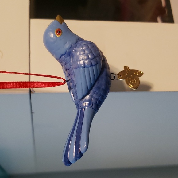 Hallmark Christmas Porcelain 2001 ornaments set of 4 - Picture 9 of 12